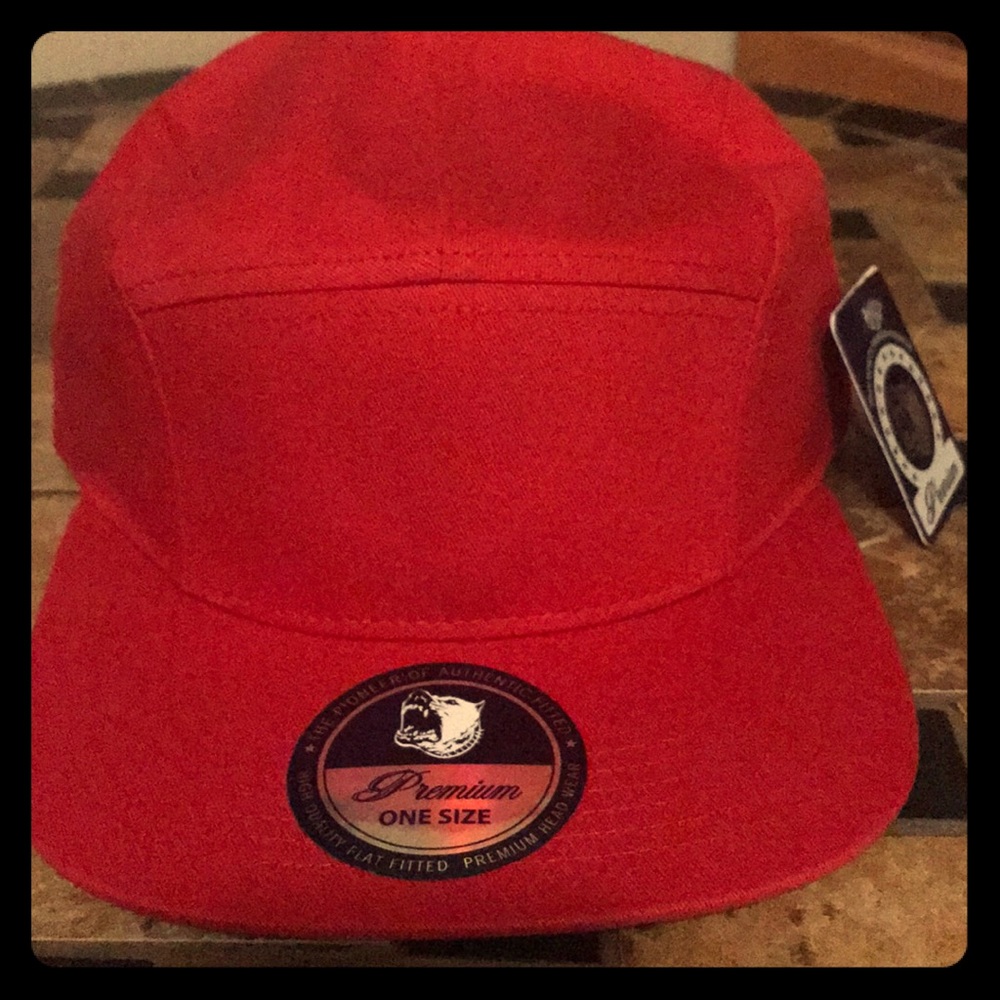 Red cap
